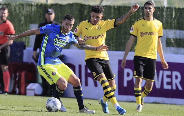 锋在反击中 锋在反击中